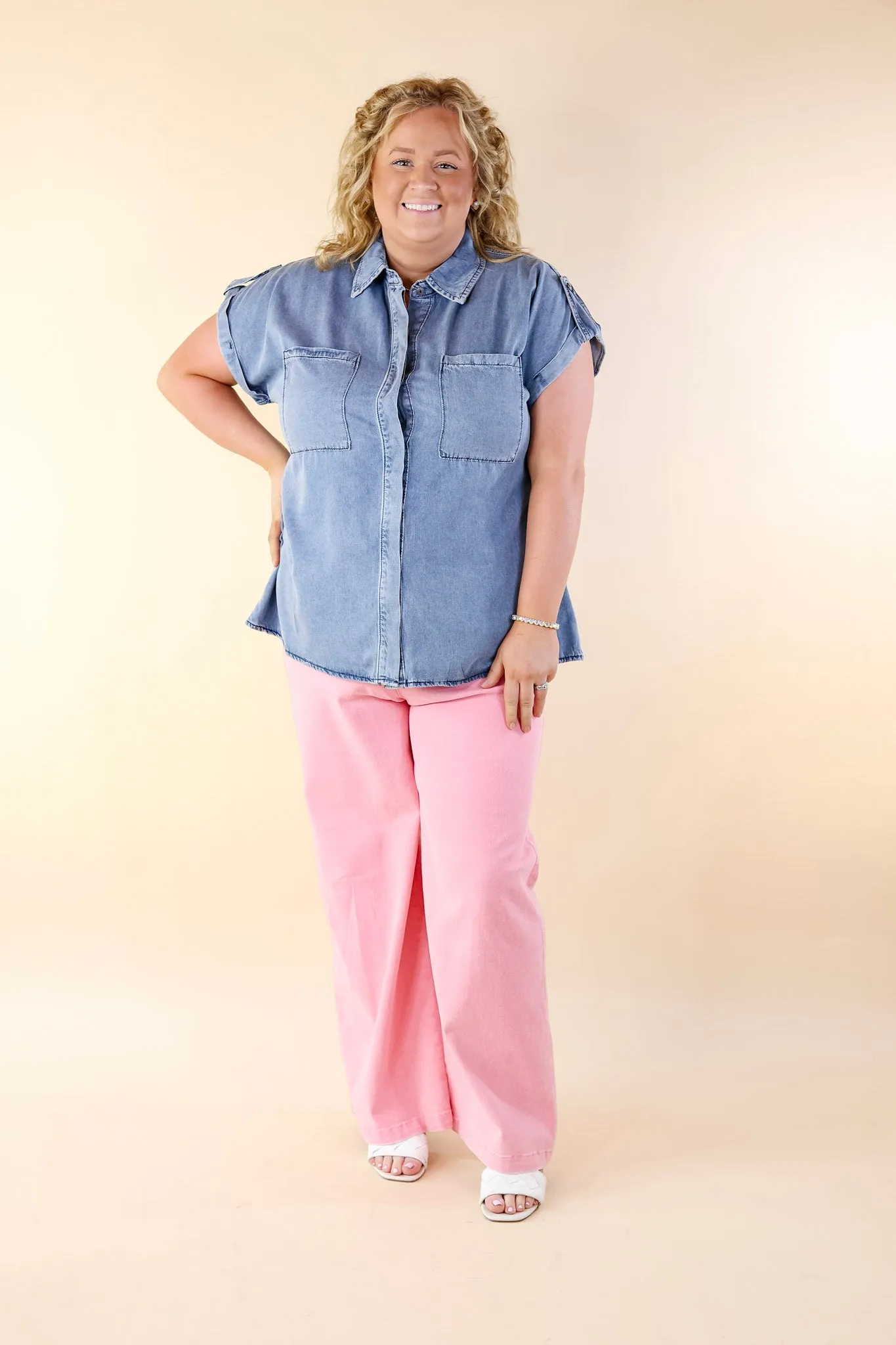 Fast Forward Denim Hidden Button Up Top with Short Sleeves in Medium Wash